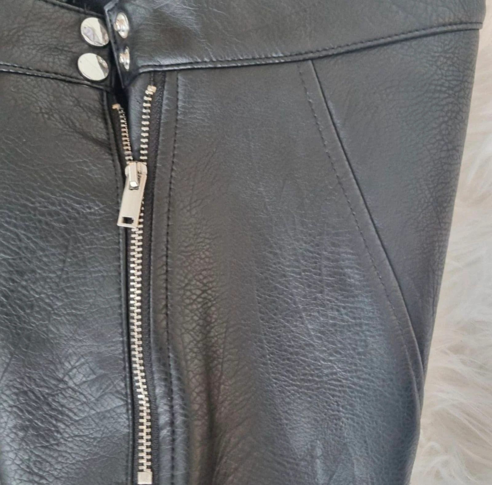 ZARA Jupe A-ligne en cuir Noir - Neuf avec étiquette (Taille L) – photo 5